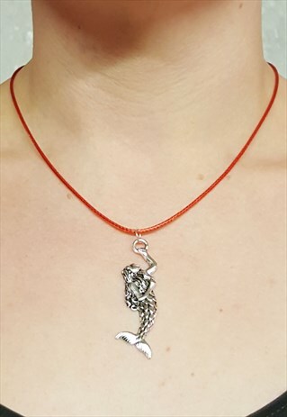 MERMAID CHARM RED NECKLACE