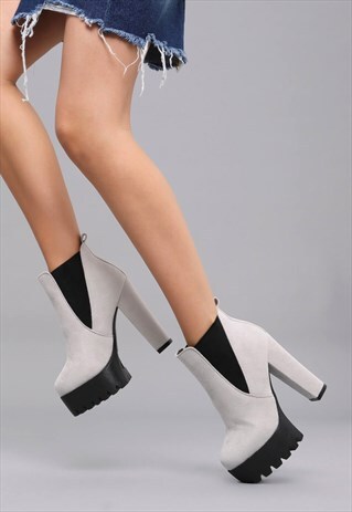 LUSAKA ELASTIC PANEL PULL ON GREY PLATFORM BOOTS