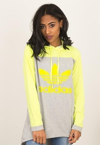 VINTAGE 90S ADIDAS HOODIE /CGBTA02