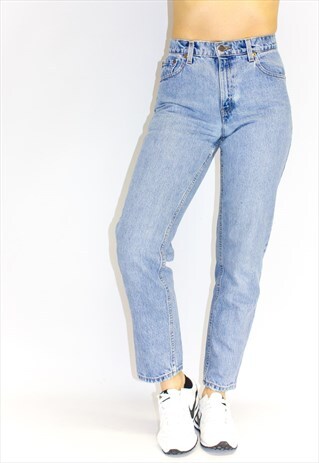 PLUS SIZE LEVI'S LIGHT STONEWASH 550 MOM JEANS