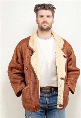 VINTAGE 80'S MEN SHEEPSKIN COAT IN BROWN