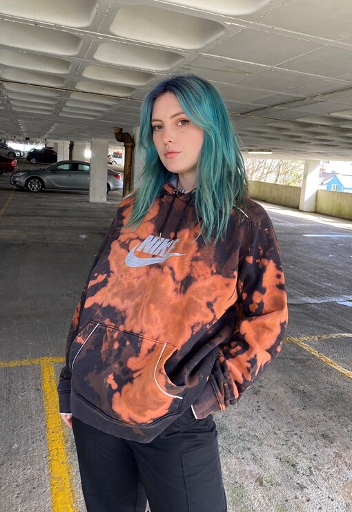 garment image