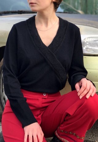 ELEGANT 90S MERINO WOOL SWEATER