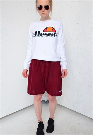 UMBRO VINTAGE 90S RED SHORTS