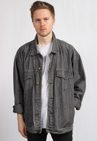 VINTAGE DENIM JACKET