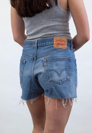 VINTAGE LEVIS 501 DENIM SHORTS