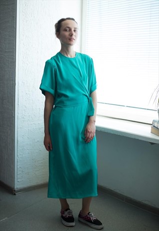 VINTAGE 80'S GREEN SHORT SLEEVED MIDI DRESS