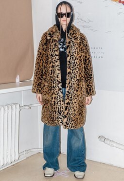 Vintage iconic faux fur coat in leo print
