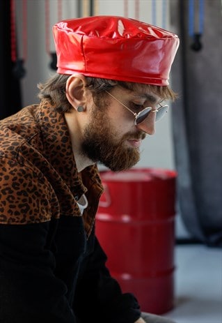 LATEX BERET HAT IN RED