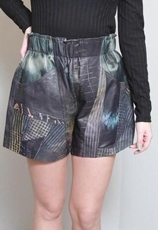 VINTAGE 1980'S BLACK ABSTRACT PRINT LEATHER SHORTS
