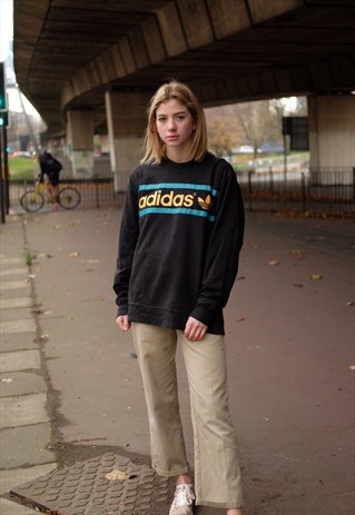 VINTAGE ADIDAS JUMPER