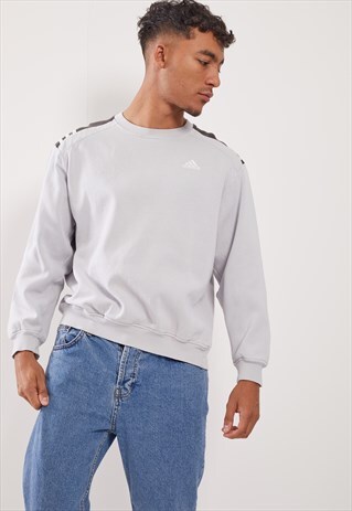 VINTAGE ADIDAS SWEATSHIRT