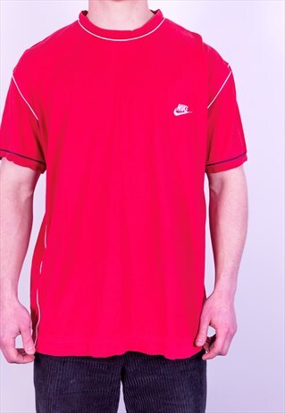 VINTAGE NIKE T-SHIRT IN RED XL
