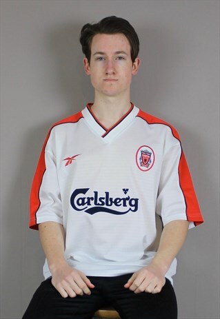 VINTAGE REEBOK LIVERPOOL FOOTBALL SHIRT IN WHITE WITH PRINTI
