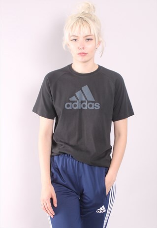 VINTAGE ADIDAS T-SHIRT