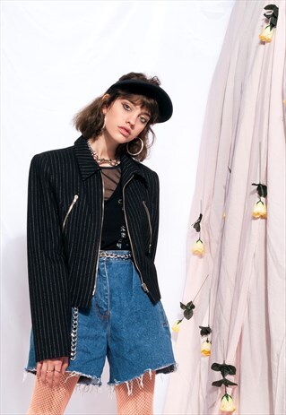 VINTAGE CROPPED JACKET 90S PINSTRIPED BLACK BLAZER