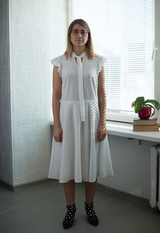 VINTAGE 80'S MINIMALIST WHITE WEDDING DRESS