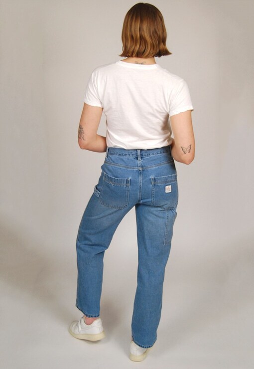 garment image