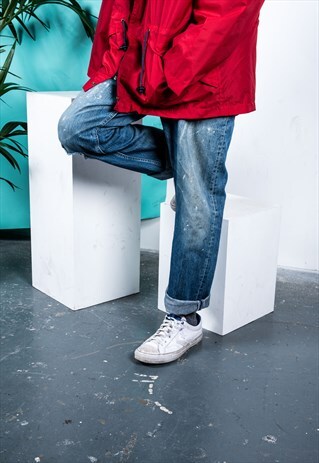 VINTAGE LEVI'S 501 JEANS IN BLUE DENIM WITH RIPS PAINT MARKS
