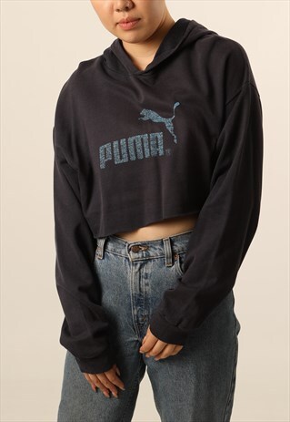 VINTAGE PUMA PRINTED SPELL OUT CROPPED HOODIE
