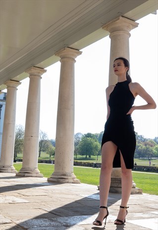 FRONT OPEN BODYCON KNIT DRESS IN BLACK