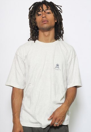 VINTAGE TOMMY HILFIGER T-SHIRT