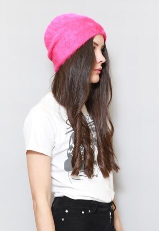 VINTAGE STYLE SOFT PINK WOOL BEANIE