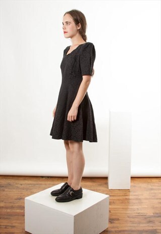 PARTY BLACK DRESS / LACE COCKTAIL DRESS