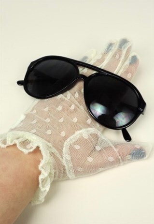 VINTAGE SUNGLASSES
