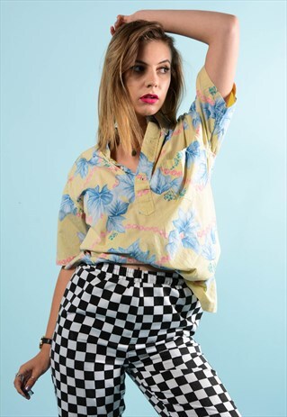 VINTAGE HAWAIIAN BUTTON NECK SHIRT