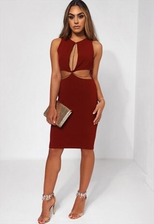 LOLA WINE GOLD CHAIN SHIFT DRESS