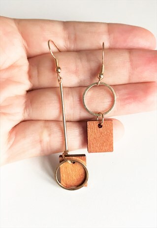 GEO SHAPE EARRING WITH WOOD