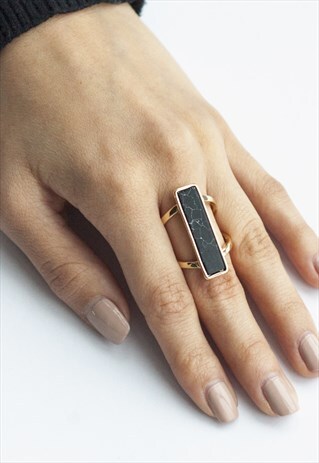 RECTANGLE BLACK MARBLE STONE RING