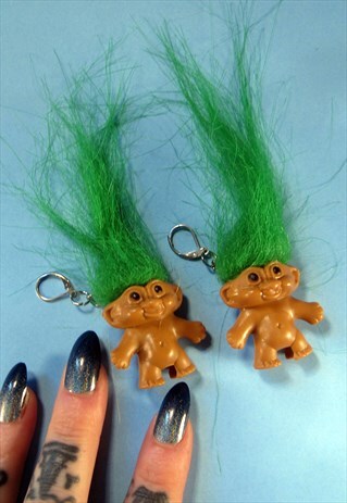 GREEN TROLL DOLL 90S Y2K KITSCH FESTIVAL EARRINGS