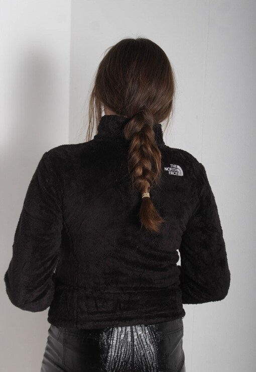 garment image