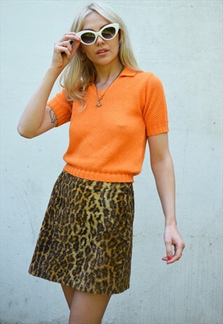 VINTAGE 70S ORANGE KNITTED CROPPED SHIRT / POLO TOP