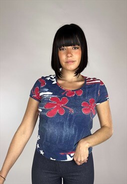 Vintage 90s Hawaiian Flower T-shirt