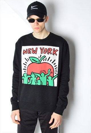 VINTAGE 90S BLACK NEW YORK BIG APPLE SWEATSHIRT