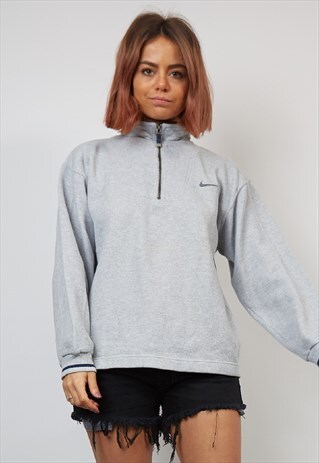 VINTAGE 90'S NIKE SWOOSH GREY ZIP-UP SWEATSHIRT