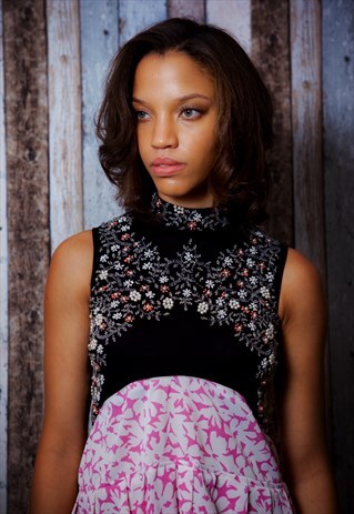 ROSEQUEEN DRESS- BEADED PATTERNED DRESS