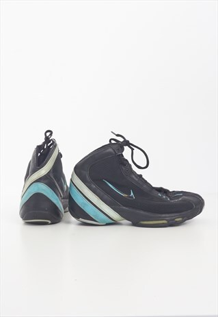 VINTAGE BLACK NIKE TRAINERS SNEAKERS