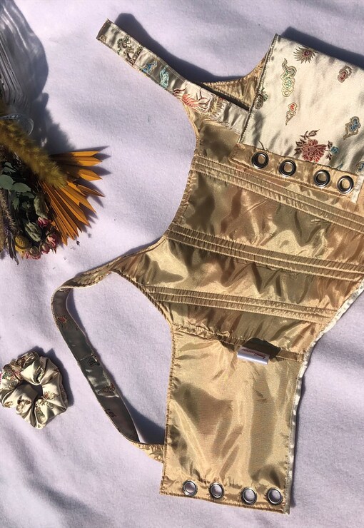 garment image