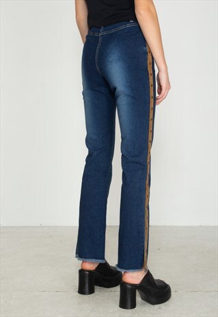 VINTAGE BLUE JEANS