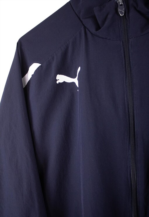 garment image