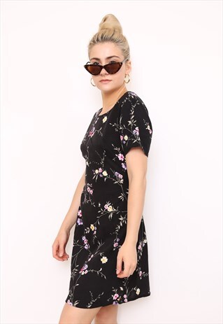 VINTAGE 90S BLACK FLORAL PRINT MINI DRESS