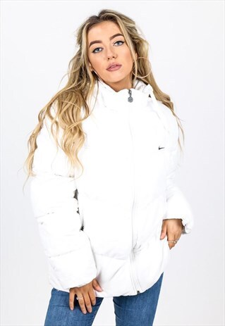 VINTAGE NIKE PUFFER JACKET J48B
