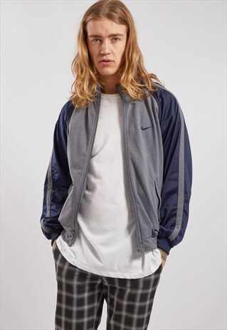 VINTAGE NIKE TRACK JACKET