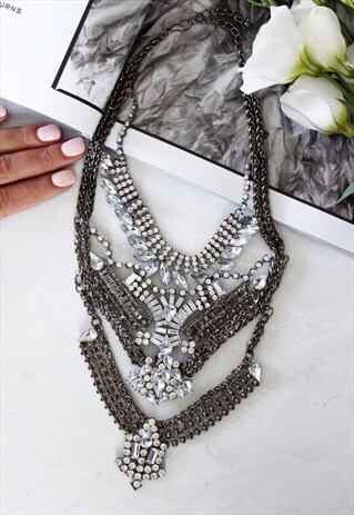SILVER DIAMANTE STONE LAYERED CHUNKY STATEMENT NECKLACE