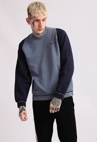 VINTAGE ADIDAS SWEATSHIRT