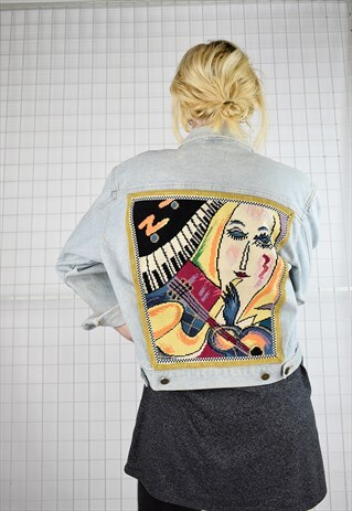 VINTAGE 80S EMBROIDERED MUSIC FESTIVAL CROPPED DENIM TRUCKER